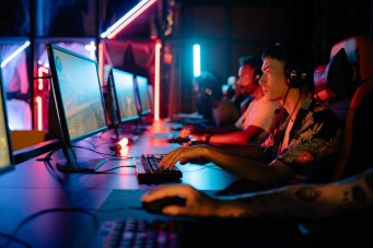 Como começar a apostar em E-Sports: guia completo